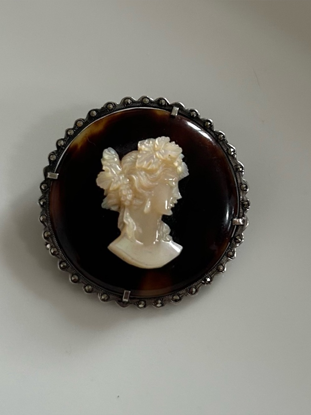 Vintage Tortoise/ Mother of Pearl/Silver Cameo Cameo Brooch